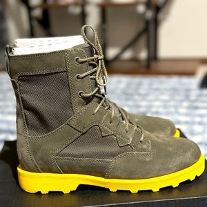 Sorel Caribou OTM boots sz 9